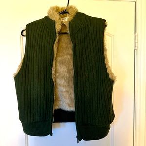 Beautiful hunter green vest